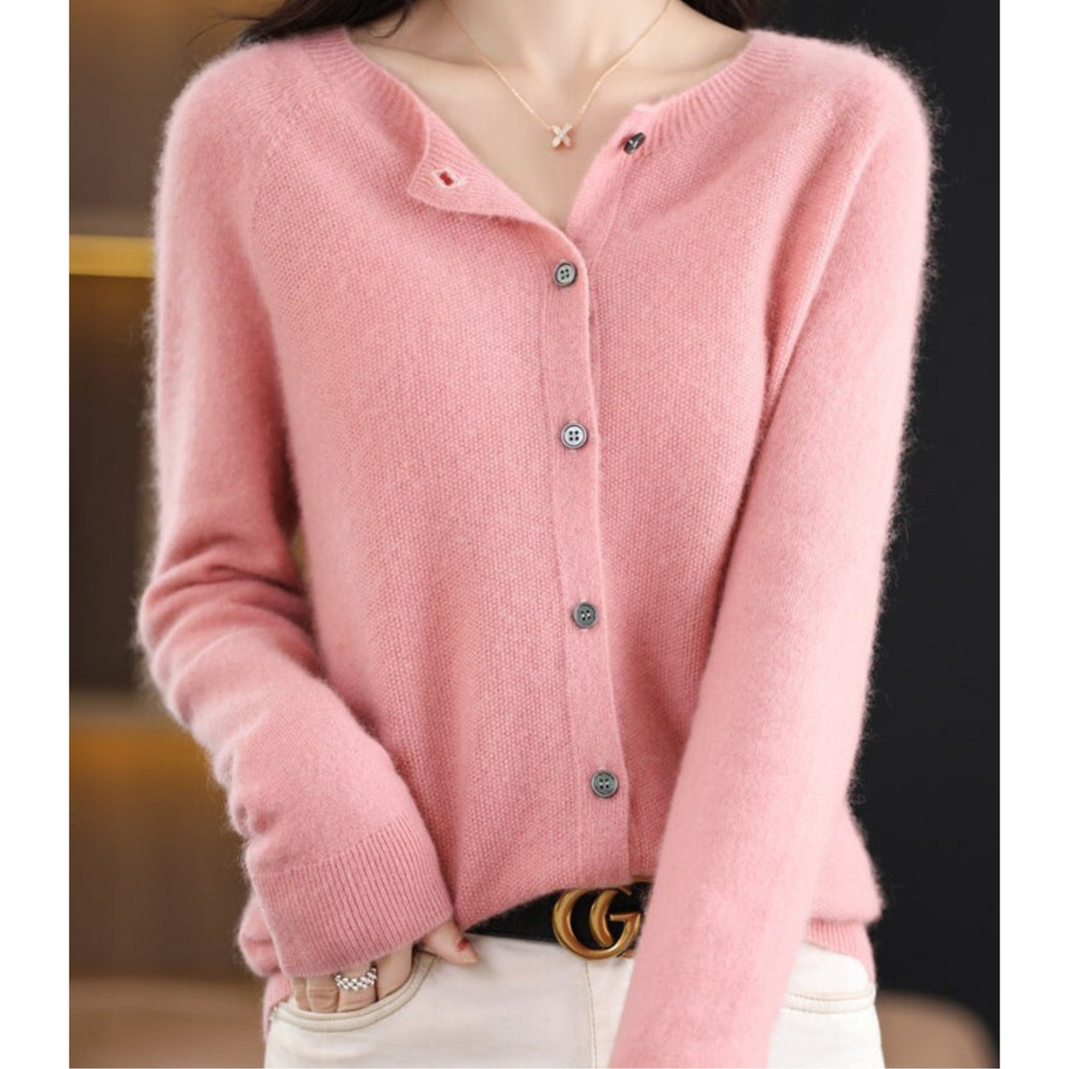 Luxe cardigan van merinowol en kasjmier voor dames – elegante winterbreisel met ronde hals