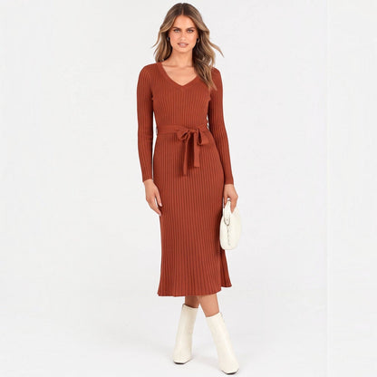 Dames midi-jurk van kabelbreisel voor de herfst, trui-jurk met V-hals en lange mouwen, outfit voor het seizoen 2026