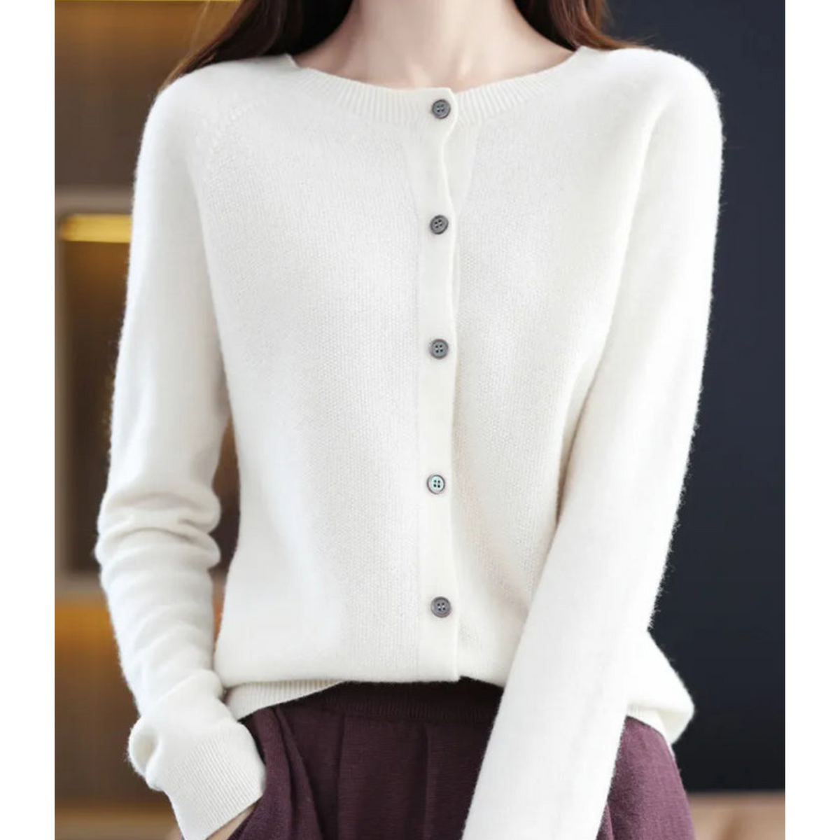 Luxe cardigan van merinowol en kasjmier voor dames – elegante winterbreisel met ronde hals