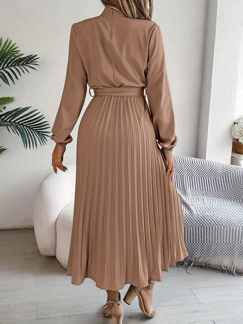 Isabelle | Midi-jurk met lange mouwen en ceintuur om de taille