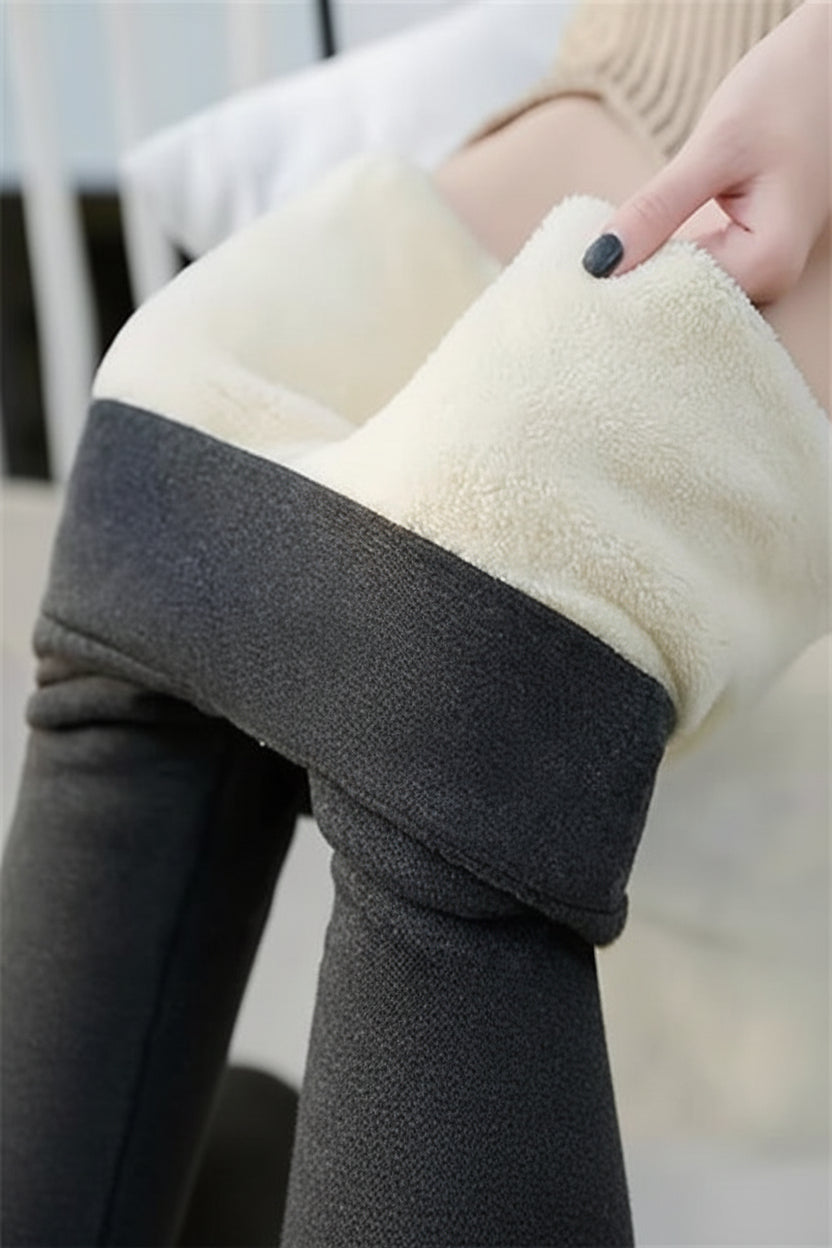 Women’s Fleece-Lined Thermal Leggings – Warm Stretch Layer for Winter Wear