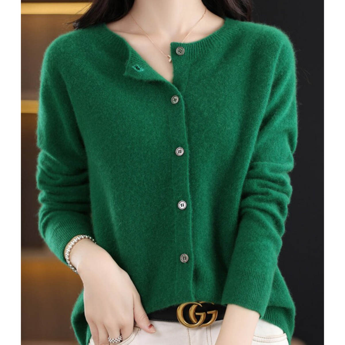 Luxe cardigan van merinowol en kasjmier voor dames – elegante winterbreisel met ronde hals