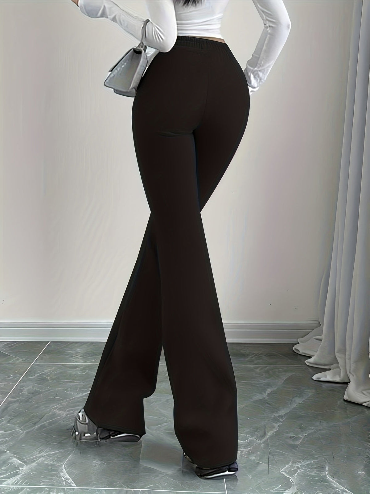 Uitlopende loungebroek met hoge taille
