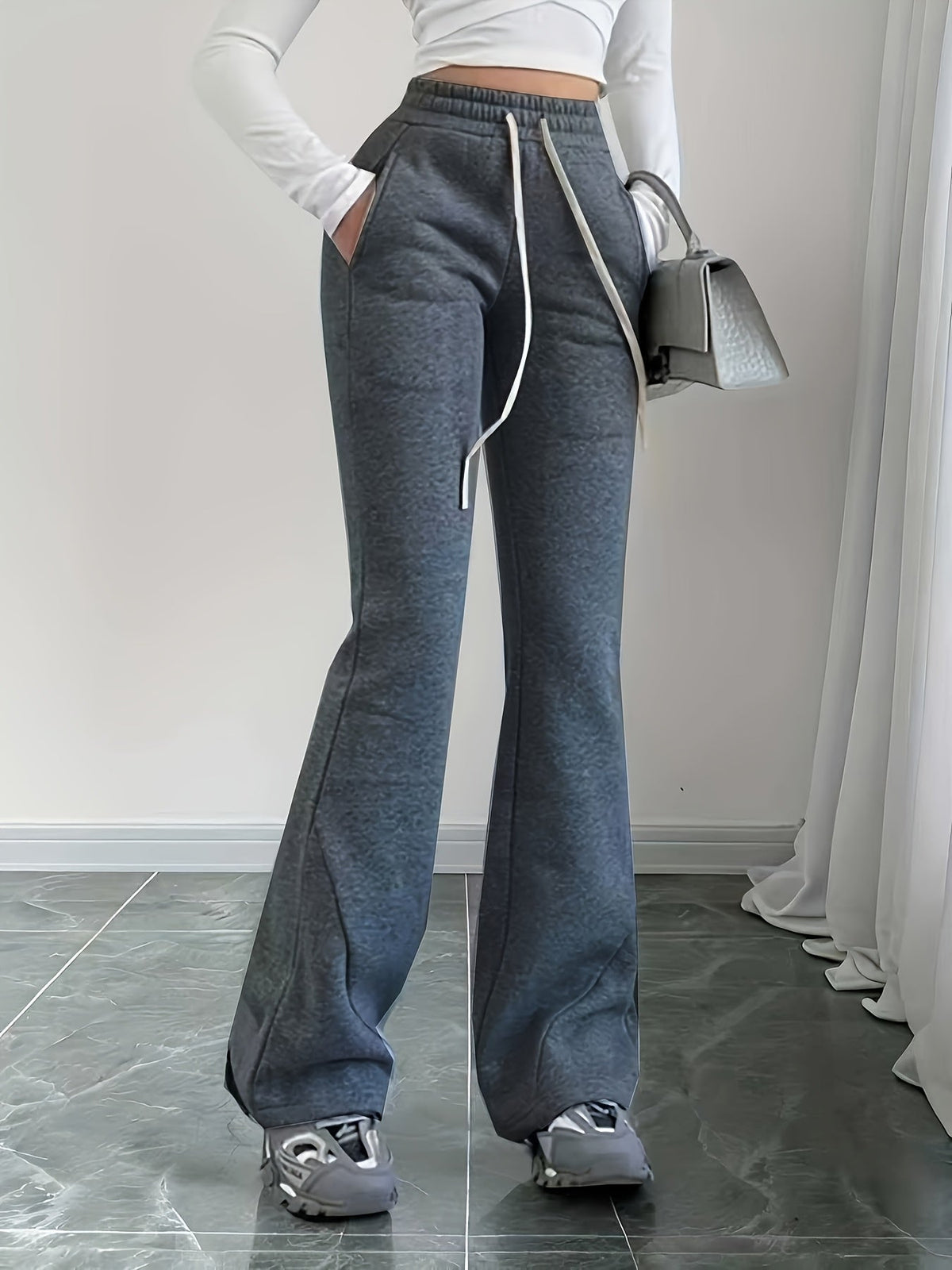 Uitlopende loungebroek met hoge taille