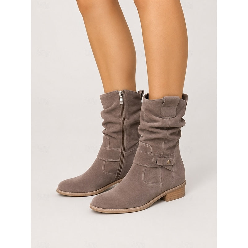 Slouchy enkellaarsjes met gesp